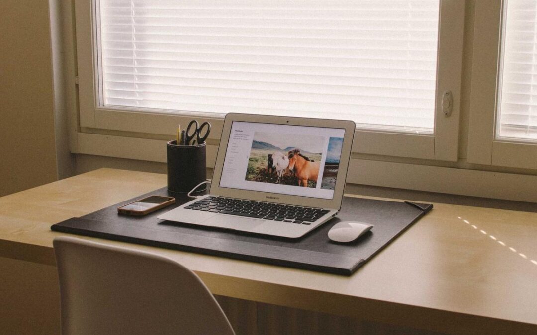 7 Powerful Secrets on How to Make Money Writing a Book Fast